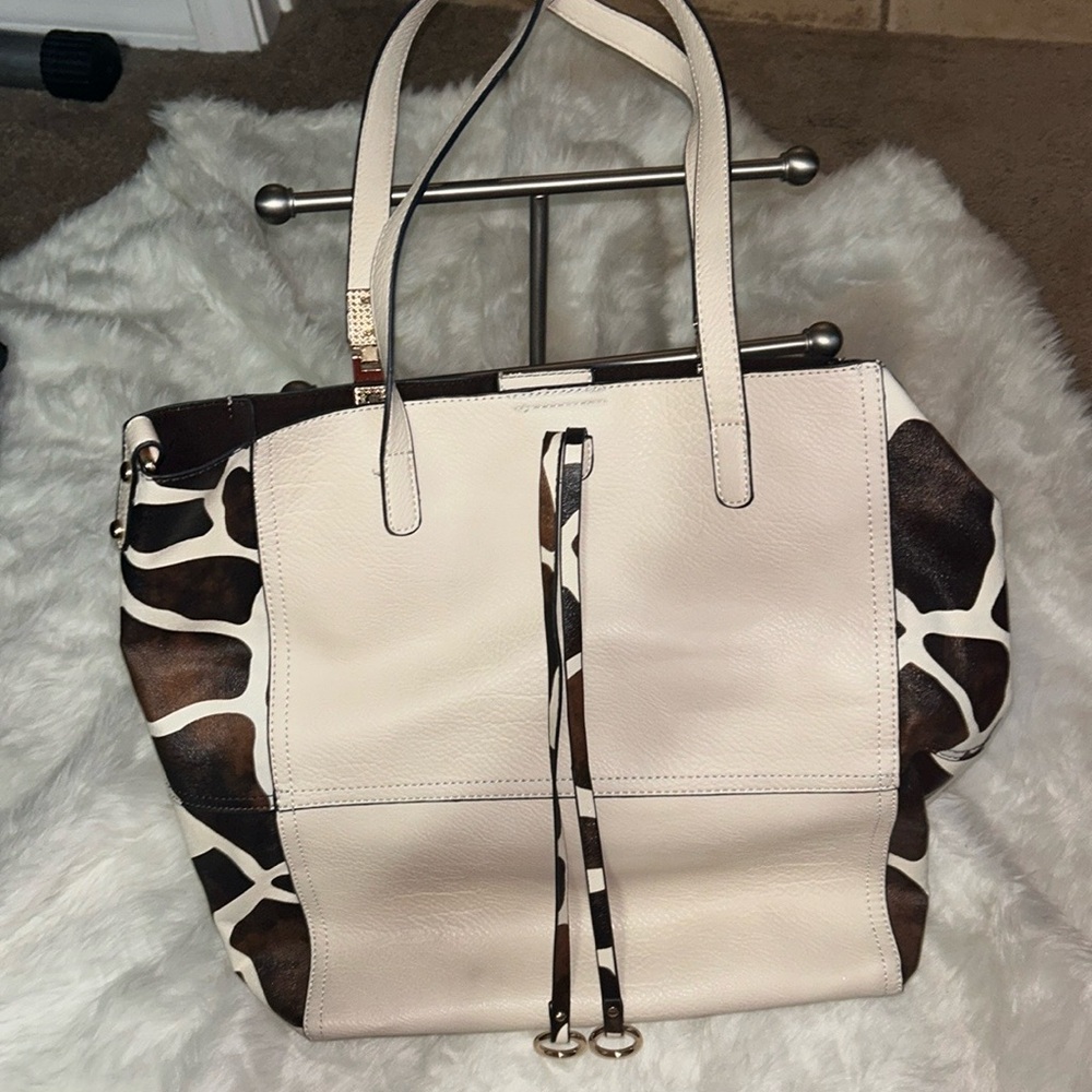 Large shoulder bag, new, never used!